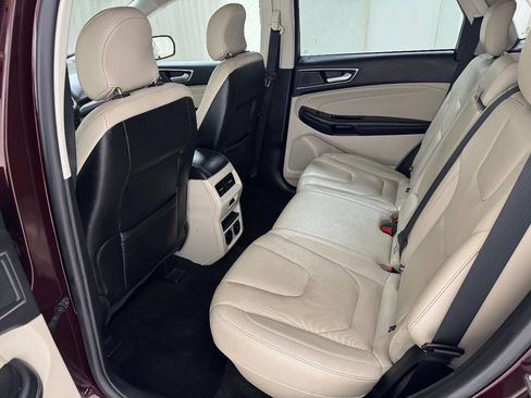 Used 2019 Ford Edge Titanium w/ Equipment Group 301A image 25