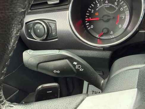 Used 2016 Ford Mustang Coupe image 31