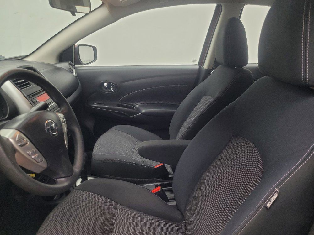 Used 2017 Nissan Versa SV FWD image 17