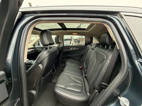 Used 2023 Lincoln Nautilus Reserve image 35