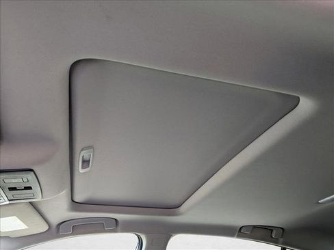 Certified 2024 Nissan Altima 2.5 SV w/ SV Premium Package image 16