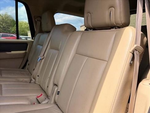 Used 2012 Ford Expedition XLT AWD/4WD image 11