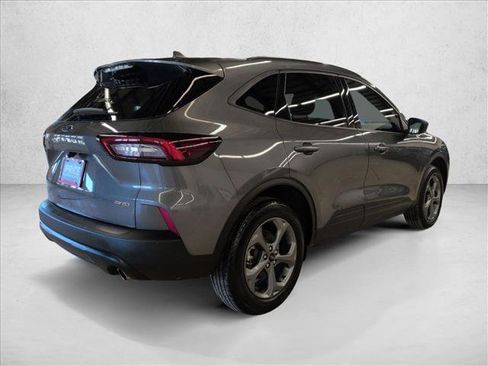 Used 2025 Ford Escape ST-Line image 5