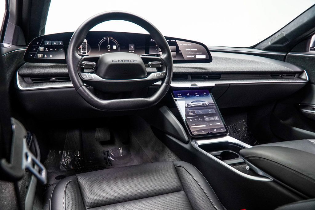 Used 2024 Lucid Air Touring AWD/4WD image 23