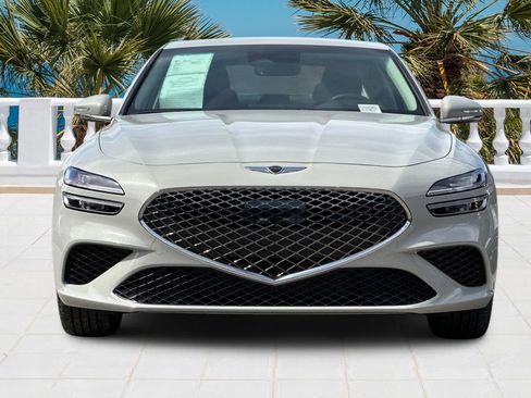 Used 2026 Genesis G70 2.5T image 10
