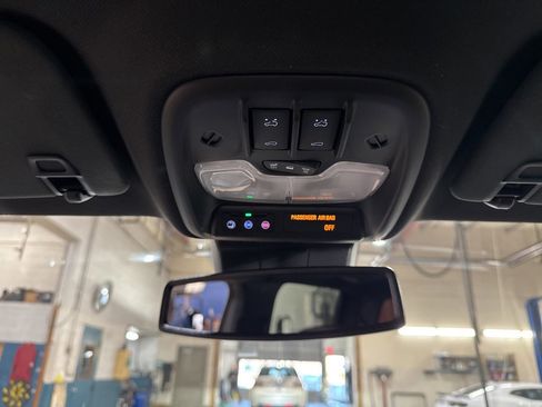 New 2026 GMC Canyon Denali image 34