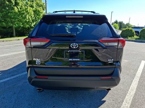 Certified 2025 Toyota RAV4 XLE w/ Convenience Package AWD/4WD image 5