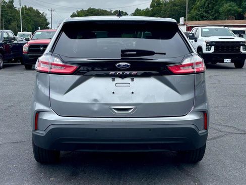 Used 2021 Ford Edge SE FWD image 7