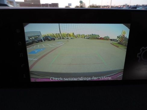 Certified 2025 Nissan Kicks SV image 28