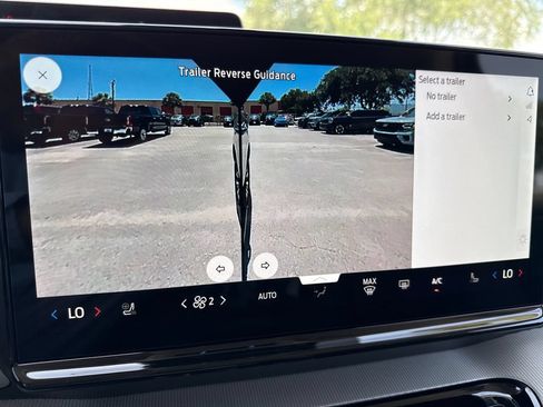 New 2027 Ford Expedition Active RWD image 27