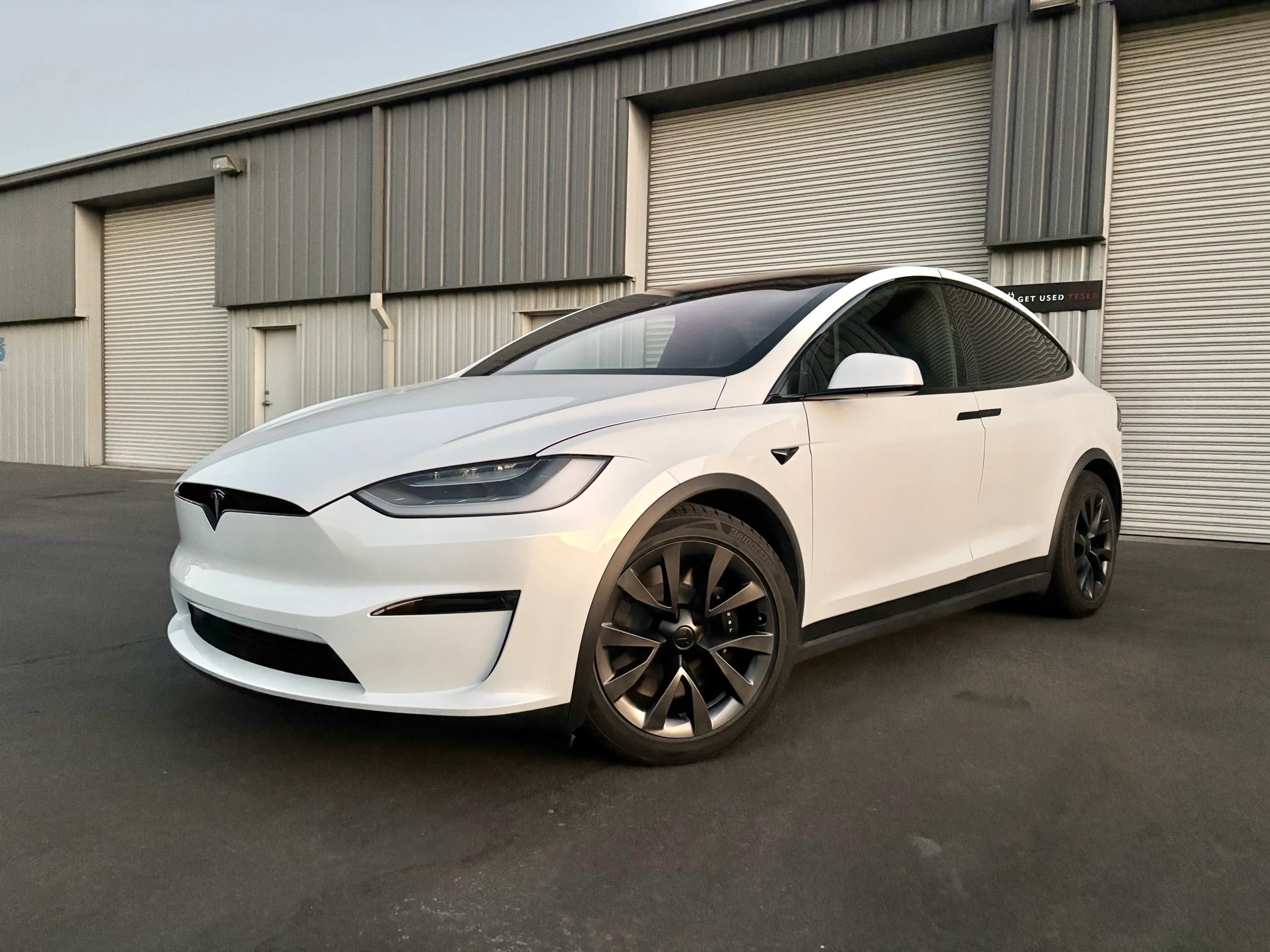 Used 2023 Tesla Model X AWD/4WD image 5