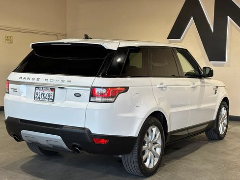 Used 2016 Land Rover Range Rover Sport HSE AWD/4WD image 4