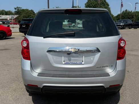 Used 2010 Chevrolet Equinox LS FWD image 6