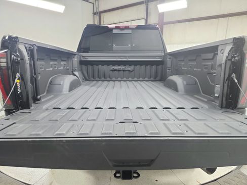Used 2024 GMC Sierra 2500 AT4 w/ AT4 Premium Plus Package AWD/4WD image 53