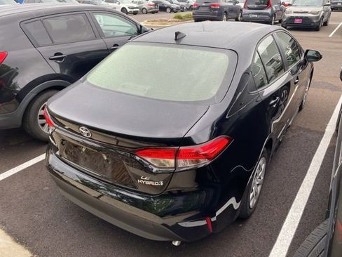Used 2024 Toyota Corolla LE FWD image 4