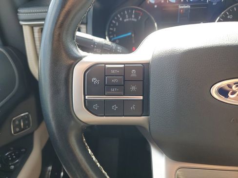 Used 2023 Ford Expedition Limited RWD image 21