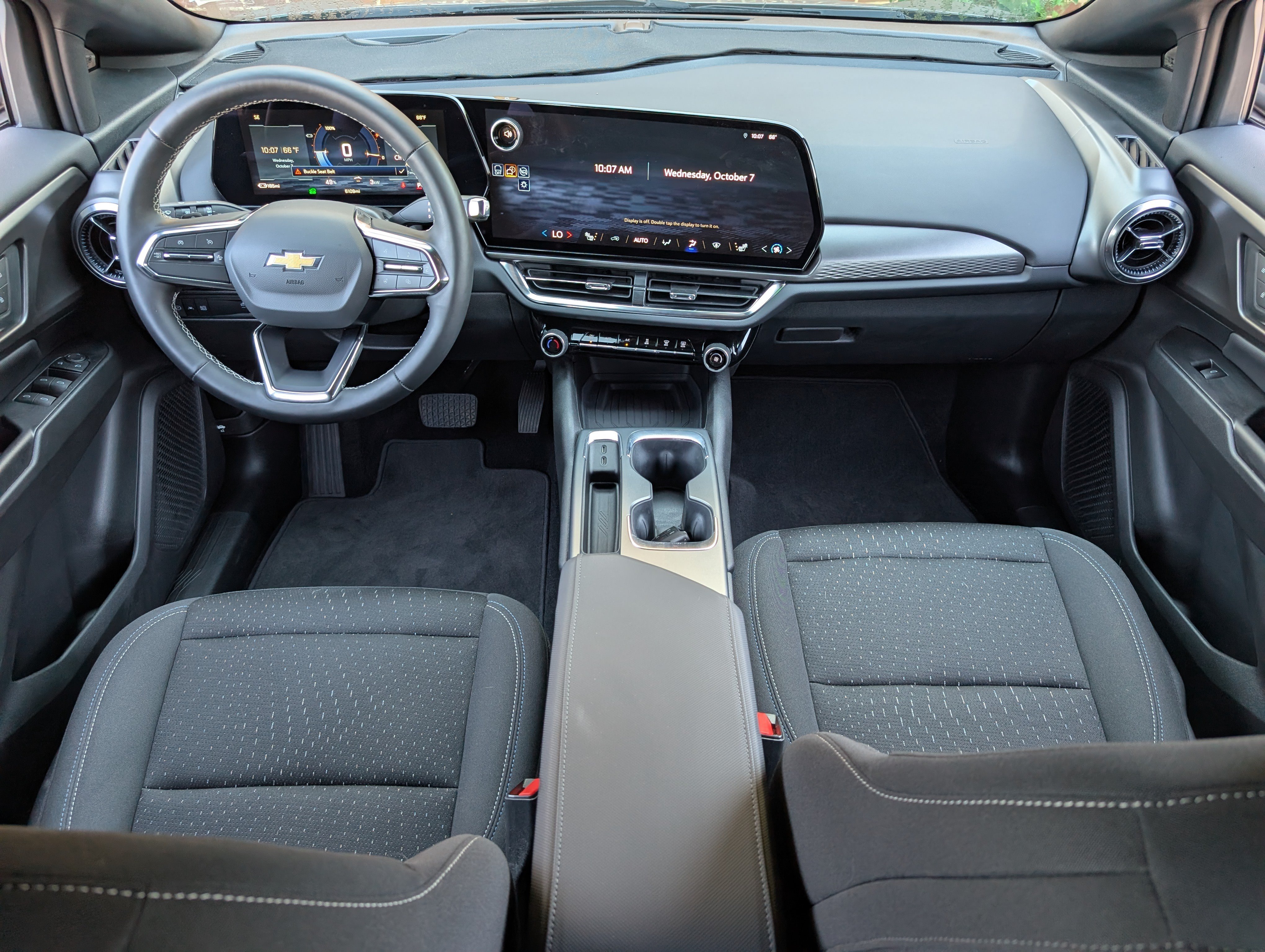 Used 2025 Chevrolet Equinox EV LT w/ Comfort Package FWD image 22