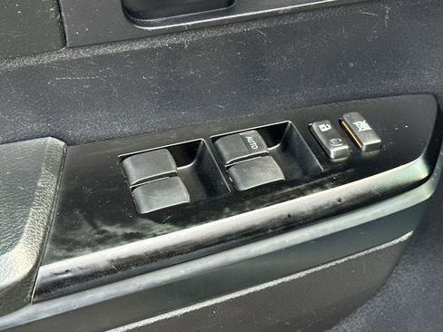 Used 2019 Toyota Tundra SR image 11