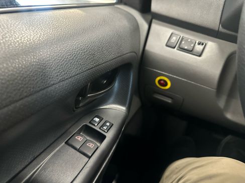 Used 2020 Nissan NV200 SV image 21