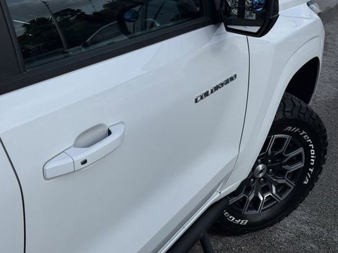 Used 2023 Chevrolet Colorado Z71 image 9