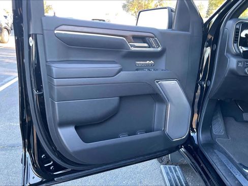 Used 2024 Chevrolet Silverado 1500 High Country w/ Midnight Edition image 25