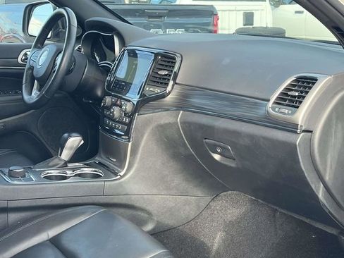 Used 2022 Jeep Grand Cherokee Limited image 26