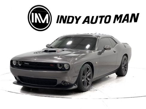 Used 2019 Dodge Challenger R/T Scat Pack w/ Shaker Package image 8