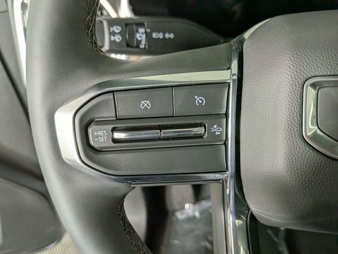 New 2026 GMC Canyon Denali image 18