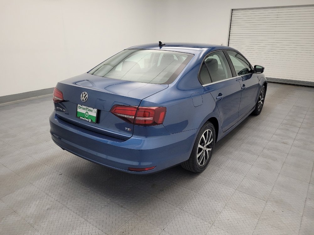 Used 2017 Volkswagen Jetta SE FWD image 9