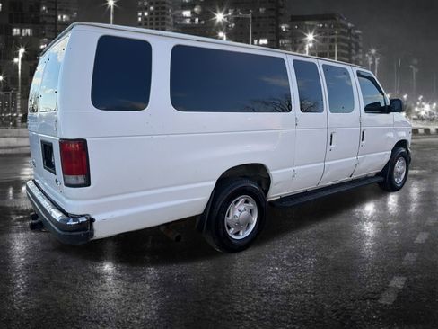 Used 2000 Ford E-350 and Econoline 350 XLT RWD image 5