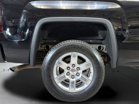 Used 2014 GMC Sierra 1500 SLT w/ SLT Preferred Package RWD image 35