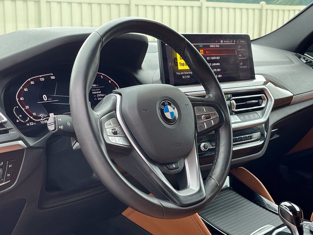 Used 2023 BMW X4 xDrive30i w/ Premium Package AWD/4WD image 22