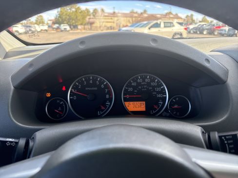 Used 2013 Nissan Frontier SL w/ Moonroof Pkg image 20