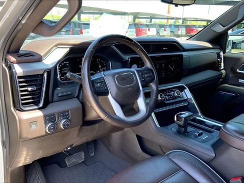 Used 2024 GMC Sierra 1500 Denali image 17