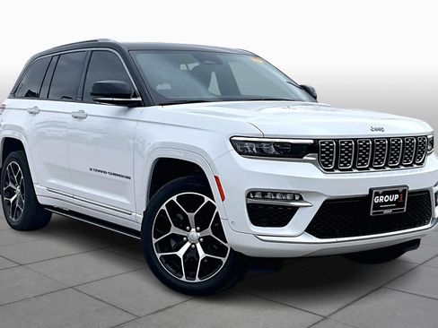 Used 2022 Jeep Grand Cherokee Summit image 2