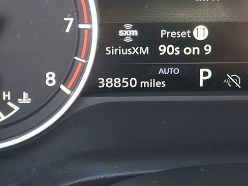 Used 2024 Nissan Rogue SV AWD/4WD image 21