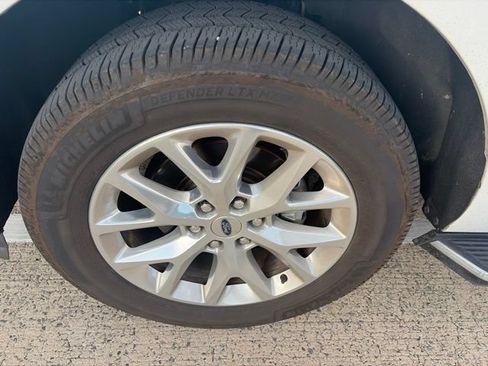 Used 2021 Ford Expedition XLT AWD/4WD image 22