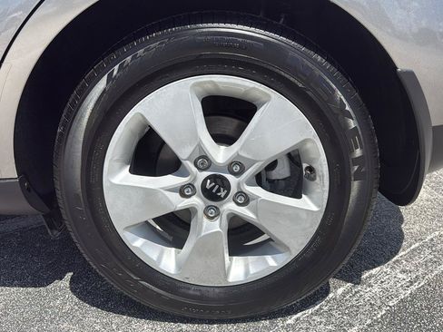 Used 2018 Kia Soul w/ Convenience Package FWD image 39