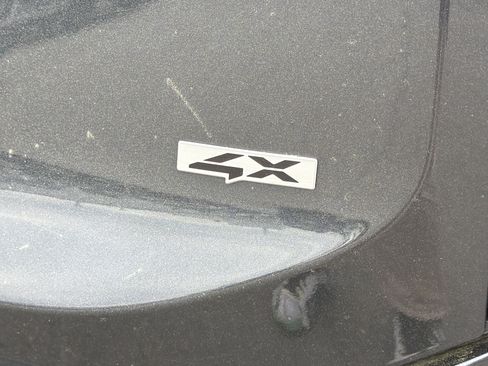 Used 2024 Kia Telluride SX Prestige image 8