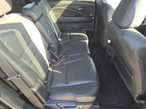 Certified 2022 Honda Pilot Special Edition image 27