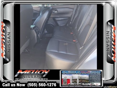 Used 2023 Nissan Rogue SL image 9