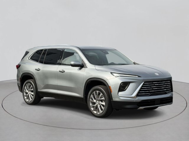 Used 2026 Buick Enclave Preferred w/ Super Cruise Package FWD image 6