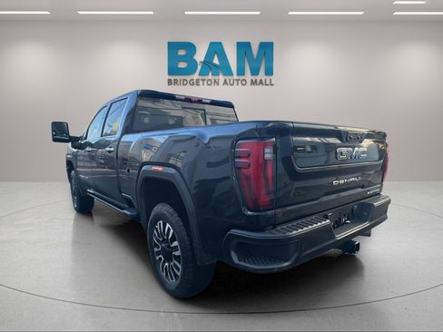 New 2026 GMC Sierra 2500 Denali Ultimate image 5