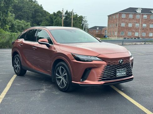 Used 2023 Lexus RX 350 Premium Plus w/ Accessory Package AWD/4WD image 2