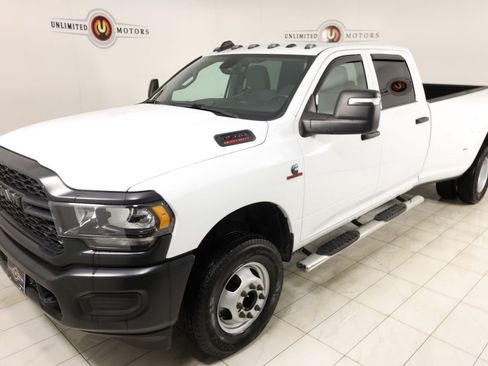 Used 2024 RAM 3500 Tradesman AWD/4WD image 35