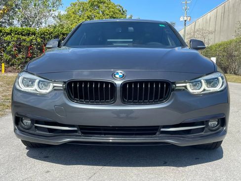Used 2017 BMW 330i Sedan RWD image 5