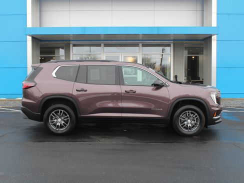 Certified 2025 GMC Acadia Elevation w/ LPO, Floor Liner Package image 3