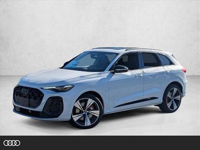 New 2025 Audi SQ5 Premium Plus