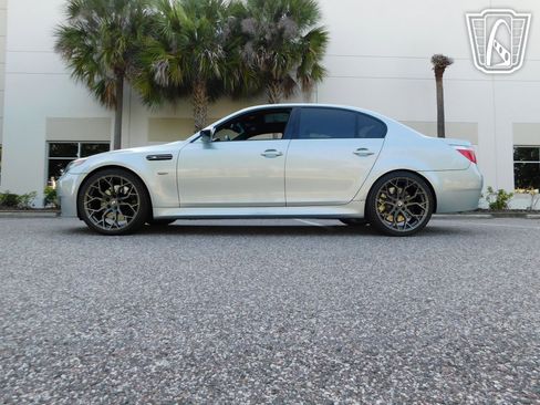 Used 2006 BMW M5 image 31
