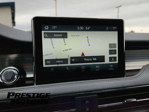 Used 2022 Lincoln Corsair AWD w/ Equipment Group 101A image 11